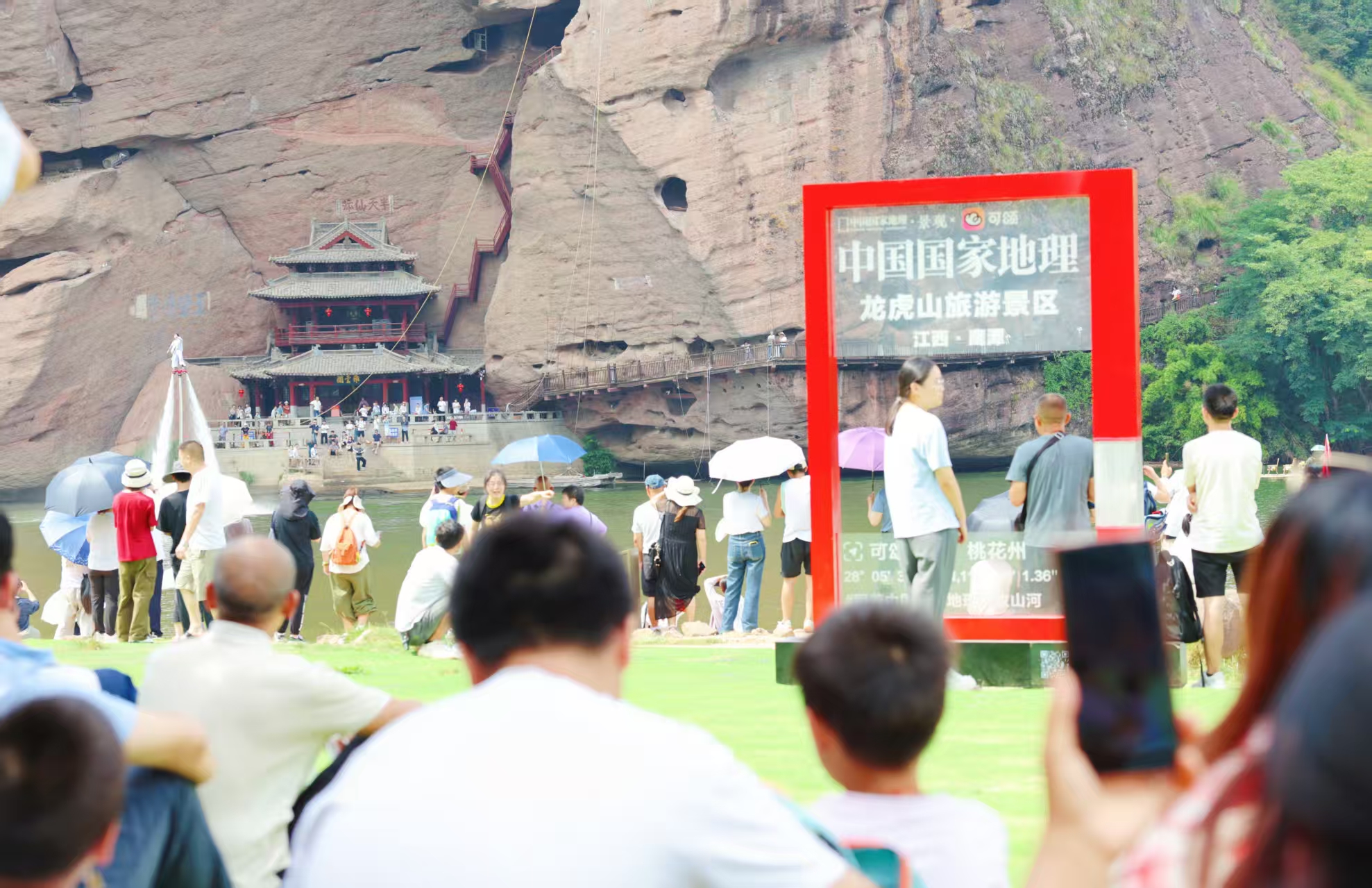 微信图片_20251003183211.jpg