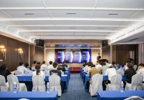 AI钉钉1.0联动雅里数科，共探“酒旅+AI”的工作新范式