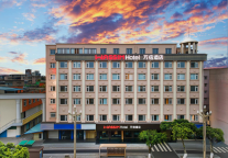 成都崇州市政府万信酒店新店开业，走进“蜀中之蜀”
