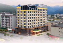 跟着美豪丽致酒店往西走花期不等人，收好这份攻略就出发