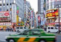 4月内地访日游客量同比降56.8%，连降五月呈下滑态势