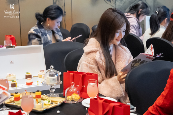 武汉万达瑞华酒店联名下午茶品鉴活动新闻稿215.png