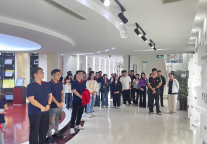 张久明：锻造人才队伍 --------康乃馨集团打造百年企业纪实（六）