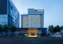 差旅途中，何须将就？乔治莫兰迪与商务旅行的“体面哲学”