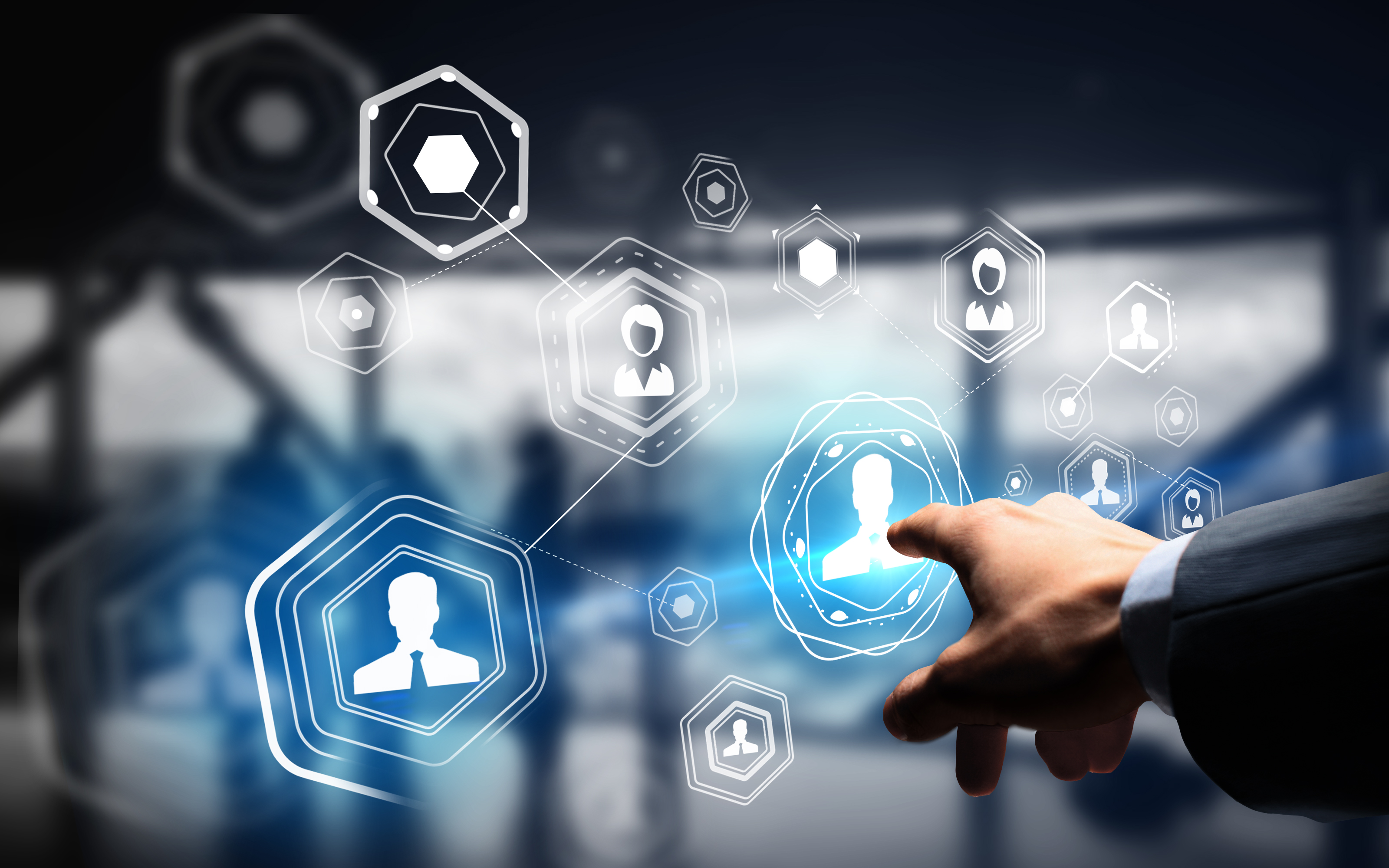 普渡科技商用服务机器人体验中心亮相深圳