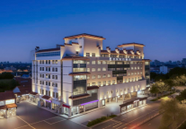 艺龙安云酒店（扬州东关街皮市街店）：古巷深处，云感新居