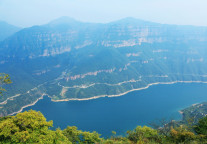 达州巴山大峡谷景区对达州籍二孩及以上家庭免门票