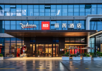 高端酒店价值回归的拐点，直营店能堪大任?
