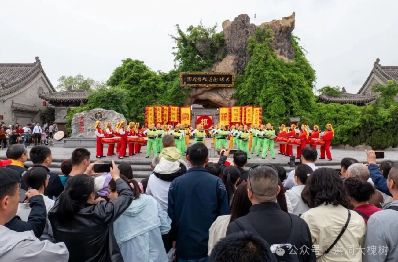 洪洞大槐树景区五一假期强势圈粉白天到黑夜多重体验随心选