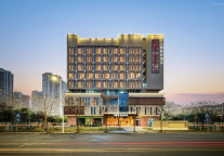 从满房到高溢价：雅斯特酒店用单店数据验证“颜质价”投资闭环