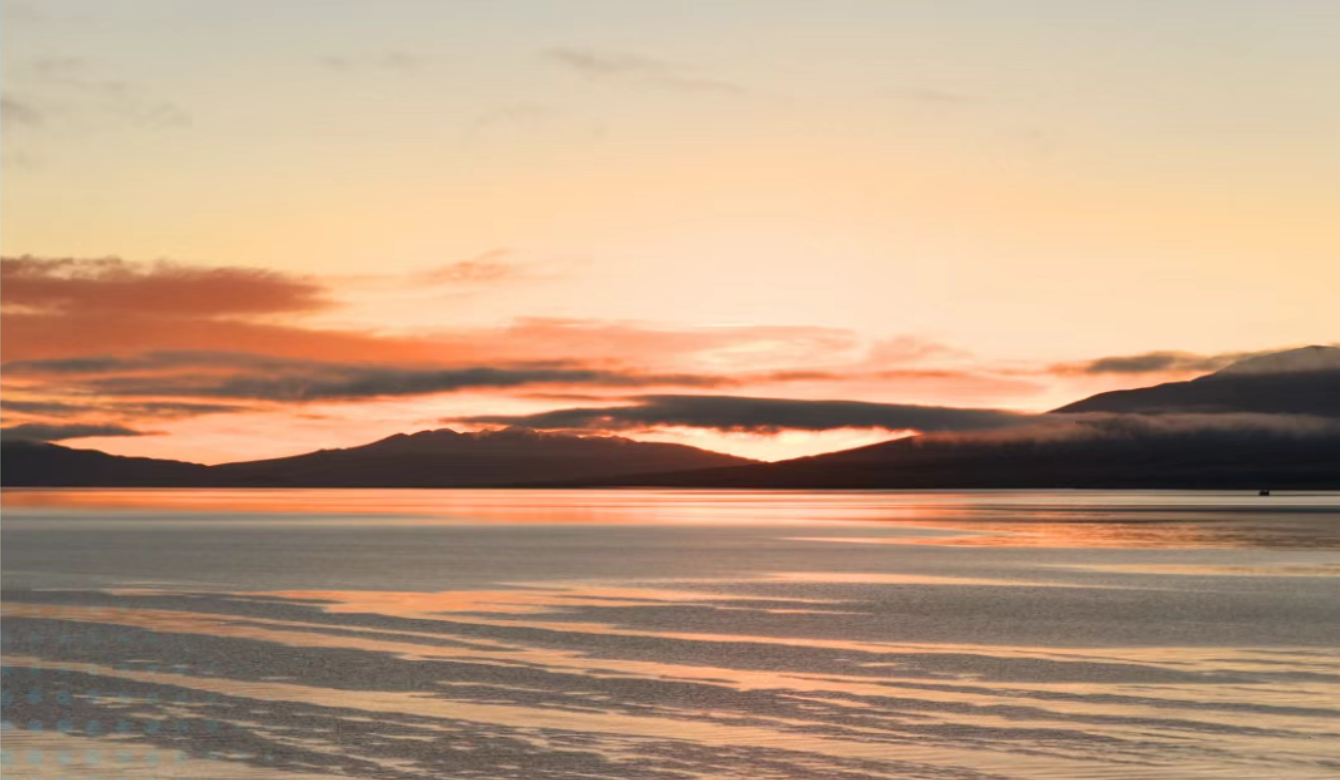 青海湖景区四月｜把日出日落，写进春天的诗里