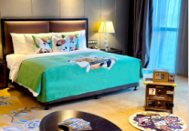 太原富力万达文华酒店神探迈克狐主题房，开启亲子探密奇趣之旅