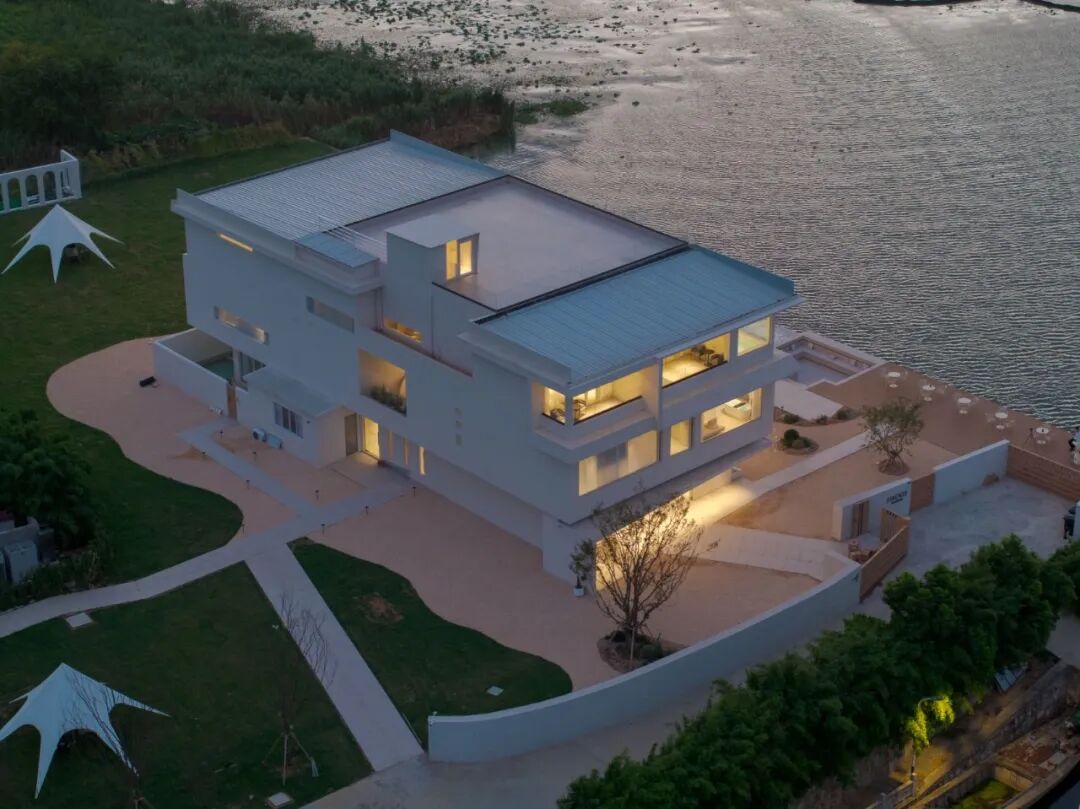 花筑奢·绿洲Oasis湖景温泉民宿苏州西山岛开业