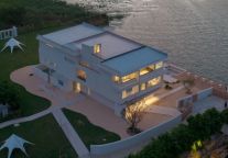 花筑奢·绿洲Oasis湖景温泉民宿苏州西山岛开业