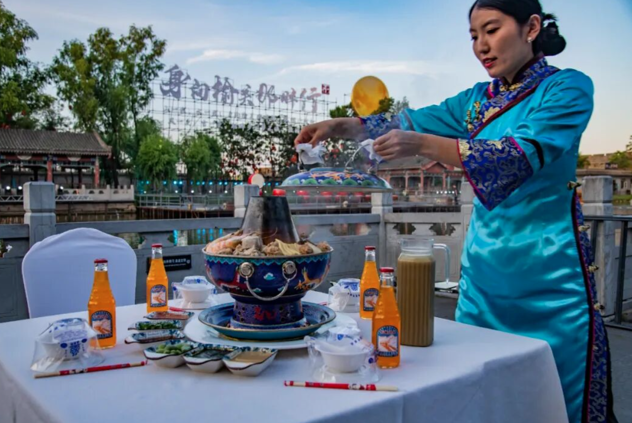 山海关湖畔浑锅宴五一新鲜上线！视听味三重盛宴惊喜来袭