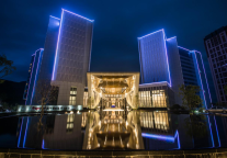 交通枢纽之上，雅阁酒店的“商务新地标”