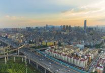 一季度狂开1791家酒店，客房数集体“瘦身”