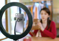 抖音生活服务严打旅游违规营销，一季度处置43万条无资质招徕短视频