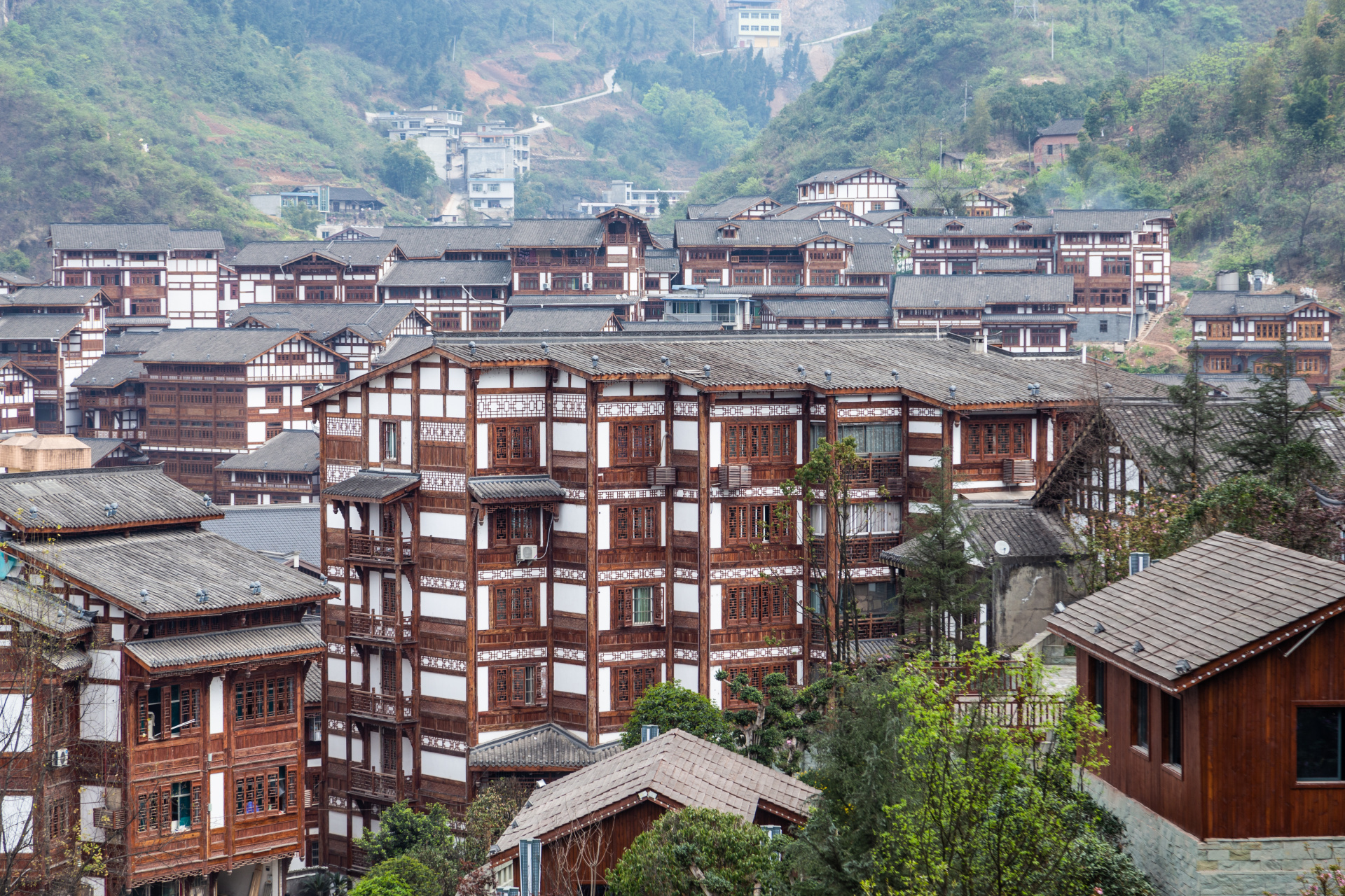 贵州：支持茅台古镇按照国家5A级旅游景区标准建设