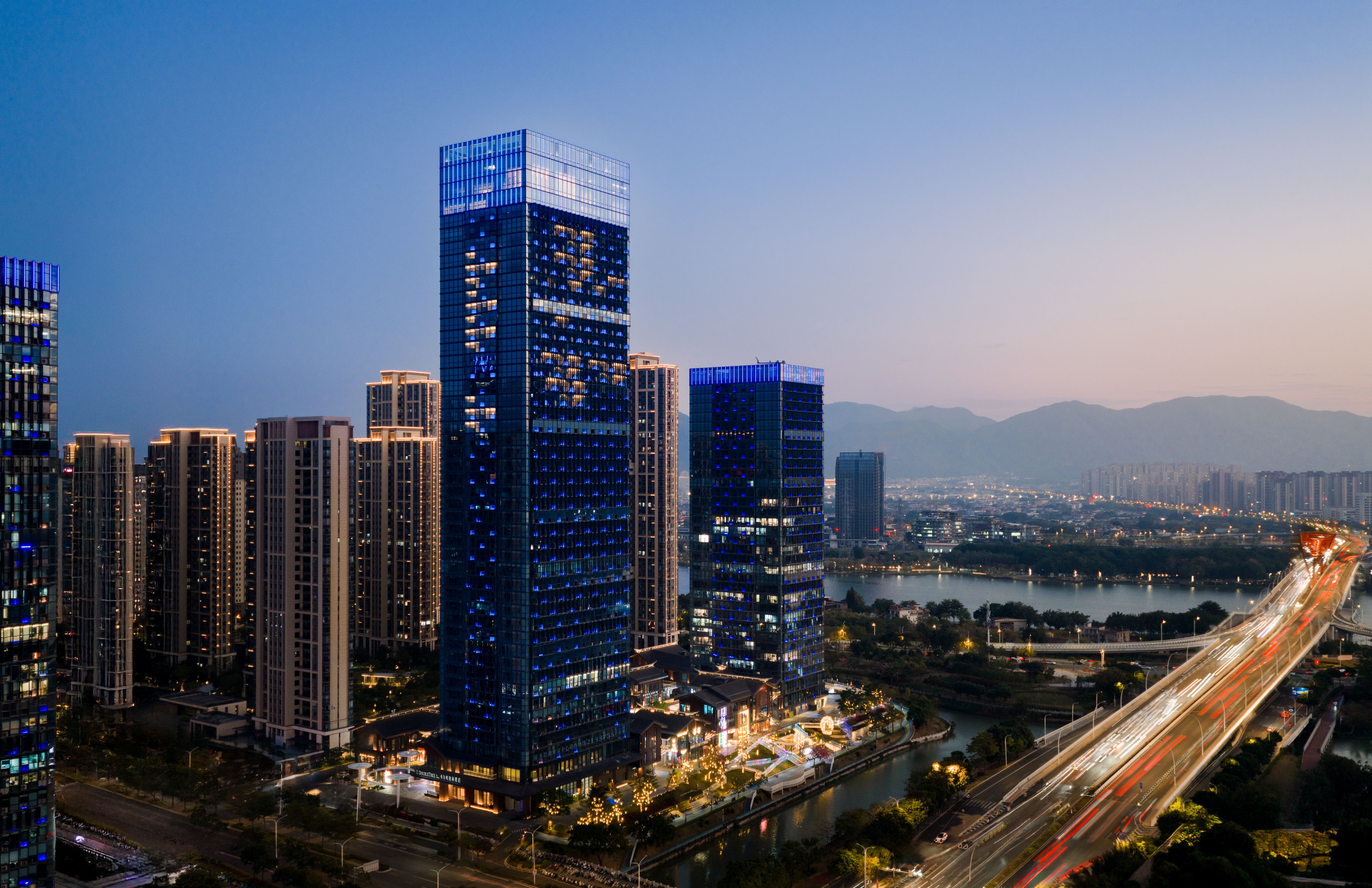 图2-漳州希尔顿逸林酒店.jpg