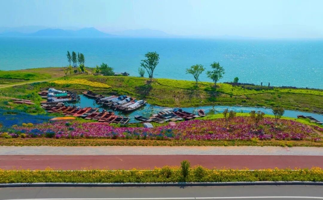 双节出行新装备！东平湖文旅口号手拉旗免费领取，一起为家乡打call