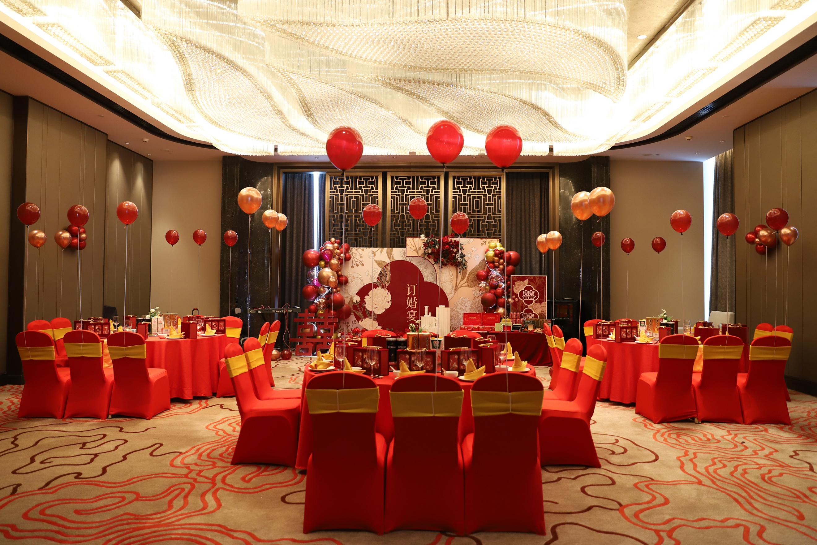 鹤城浪漫盛宴首选|齐齐哈尔万达嘉华酒店 臻筑婚宴订婚圆满时刻