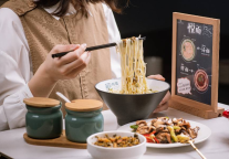从一碗悦面，读懂艺龙安悦的”每一天都新鲜”