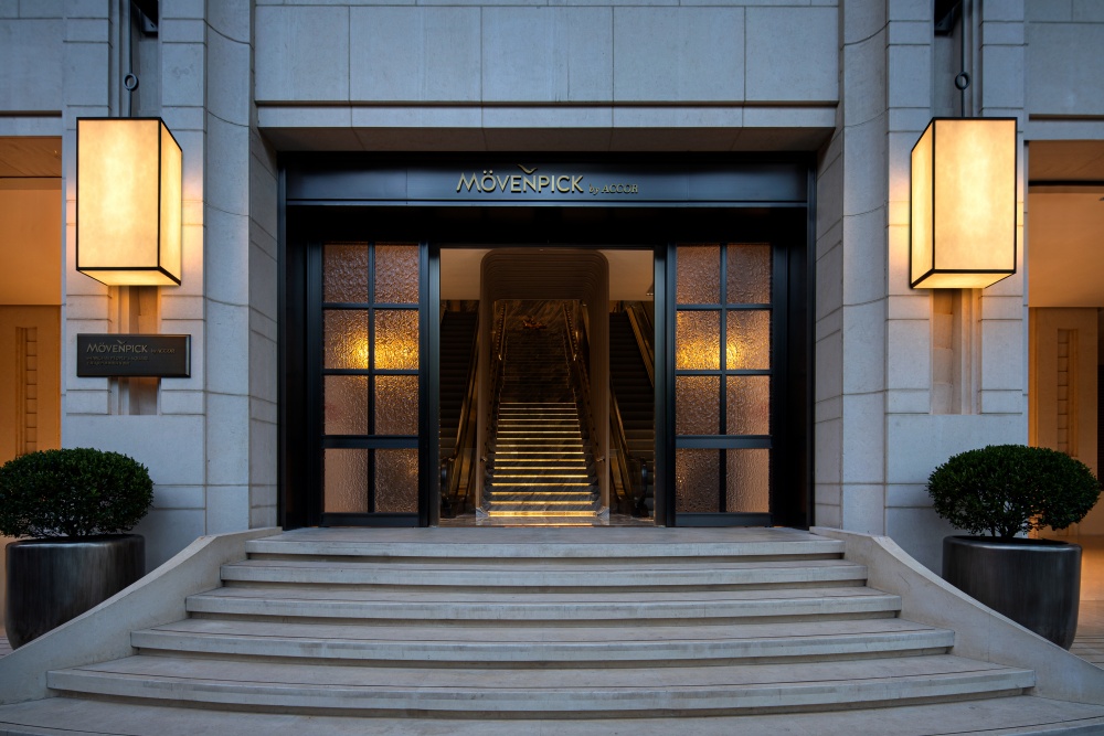 ΘàÆσ║ùΘù¿σñ┤-Hotel Enterance 3.jpg