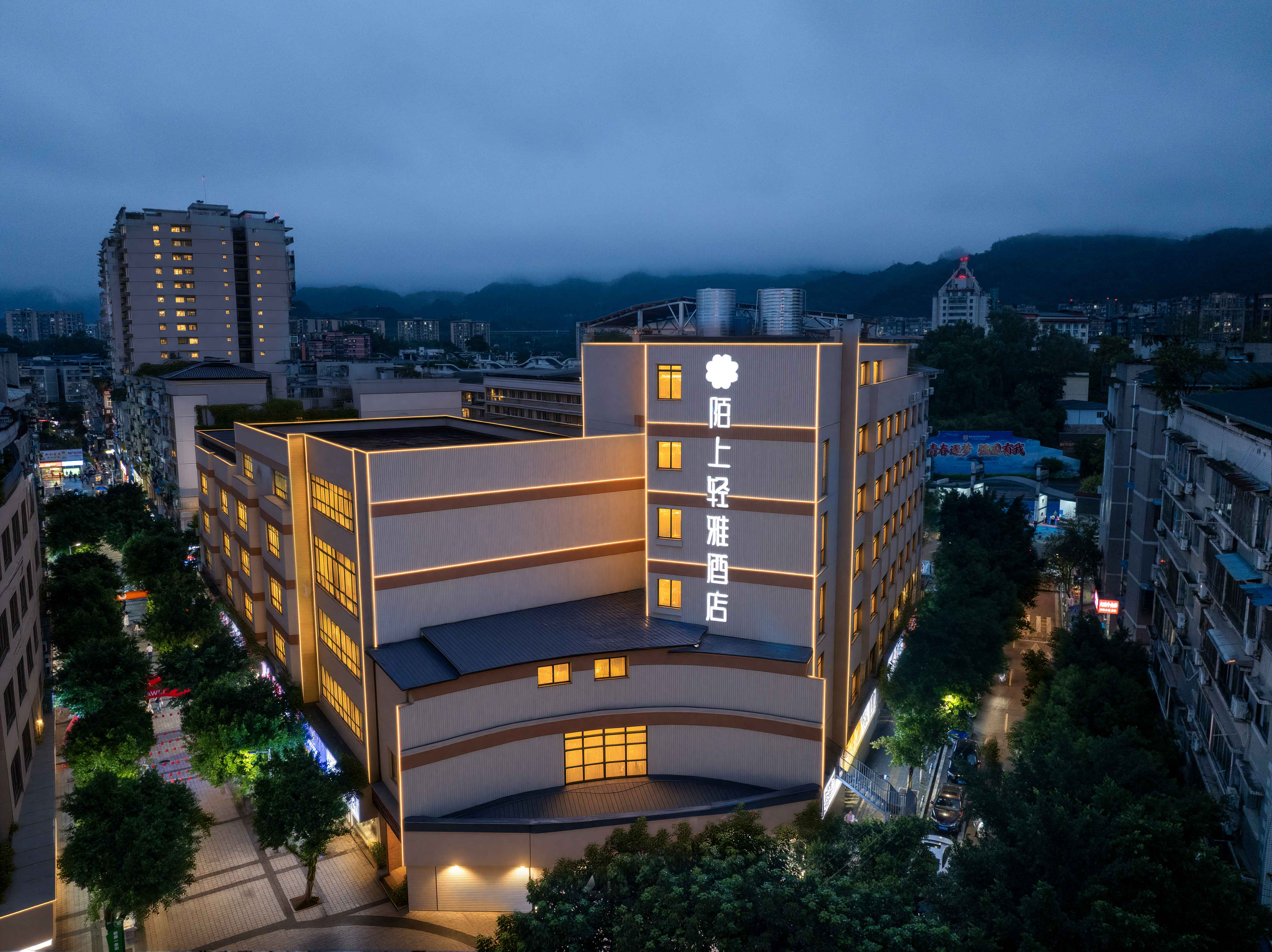 DJI_0022-HDR.jpg