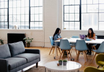 国际跨界&“牵手”国家队 联合办公2019年偏爱新玩法？