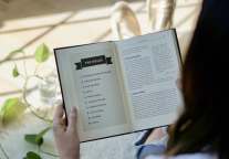 网易严选联手文轩BOOKS  打造“新中产的书房”