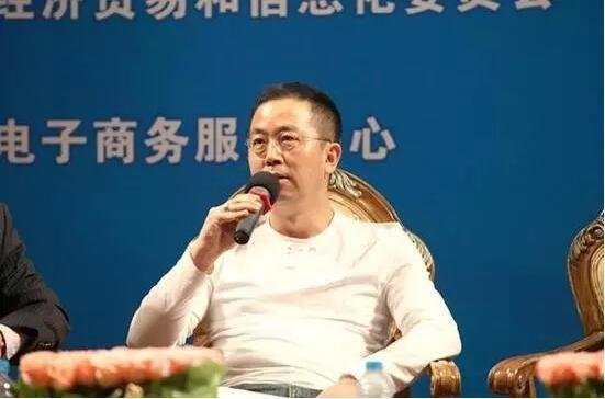 董策