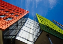 实控人被刑拘！权健康养小镇风雨凋零 “百亿帝国”或坍塌？