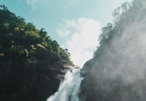 国旅联合0元转让河北国鸿60%股权