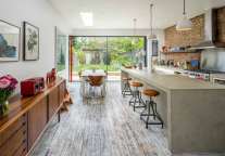 试水一年后 万豪正式进军高端共享住宿业