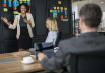 从女孩到盖世女英雄！酒店、公寓行业的女神们“青涩照”都是怎么样的？