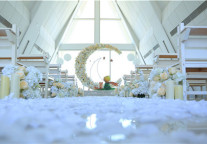 那天，我们在北纬18°香水君澜礼堂，许下了一生“海誓山盟”