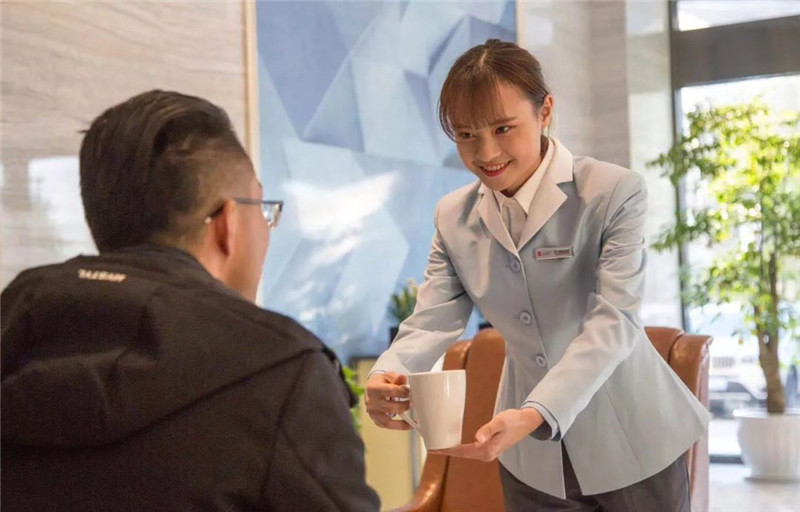 4 宜尚服务.jpg