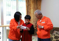 3天2夜，4000多公里，他的拥抱胜过一切春光