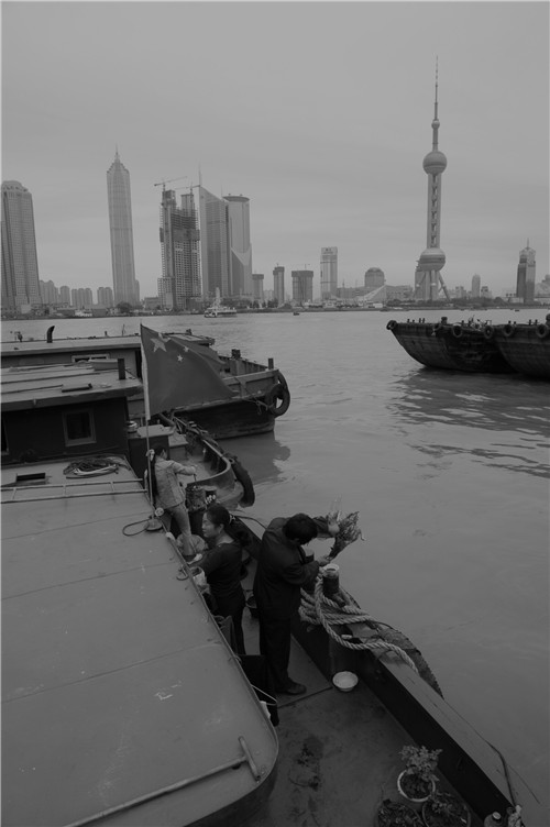 北外滩虹口港附近。肖可霄拍摄于2007年。.jpg