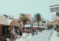 华住2018年酒店总营业额逆市上扬23%