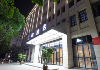 重庆万州首家智能酒店开业，兰欧酒店“英伦风”来袭