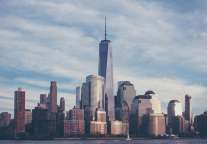 过去一整年 00、90后们都在购物中心玩些什么？