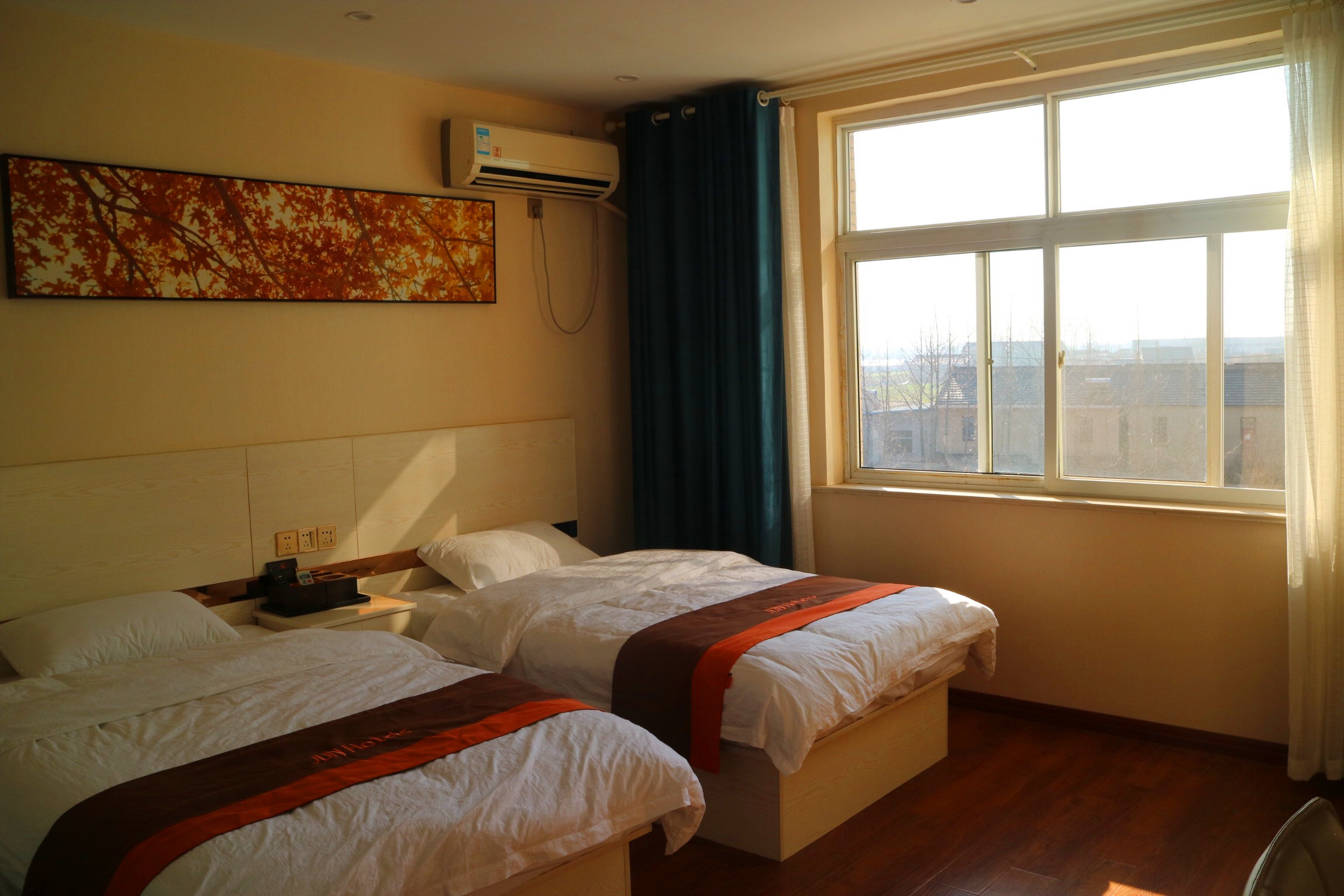 骏怡连锁酒店(扬州江都区小纪镇英泰工业园店)