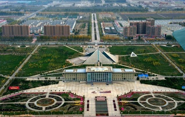 新疆生产建设兵团阿拉尔市塔克拉玛干·三五九旅文化旅游区