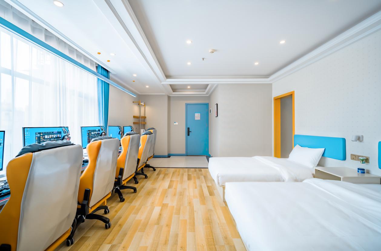 网鱼电竞酒店(江汉路步行街店)