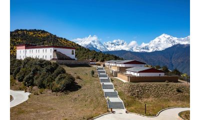 德钦高山别庄 · 梅里酒店