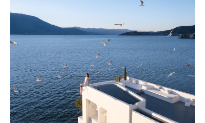 大理听花岛海景花园美宿
