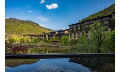 九寨绿发希尔顿度假酒店