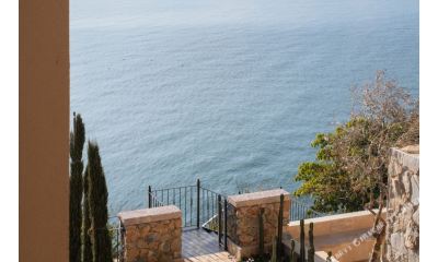 大理湖山云隐悬崖海景酒店(双廊洱海店)